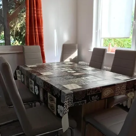 Ferienwohnung D: Die Familienwohnung - #127015 * Niemegk (Brandenburg)